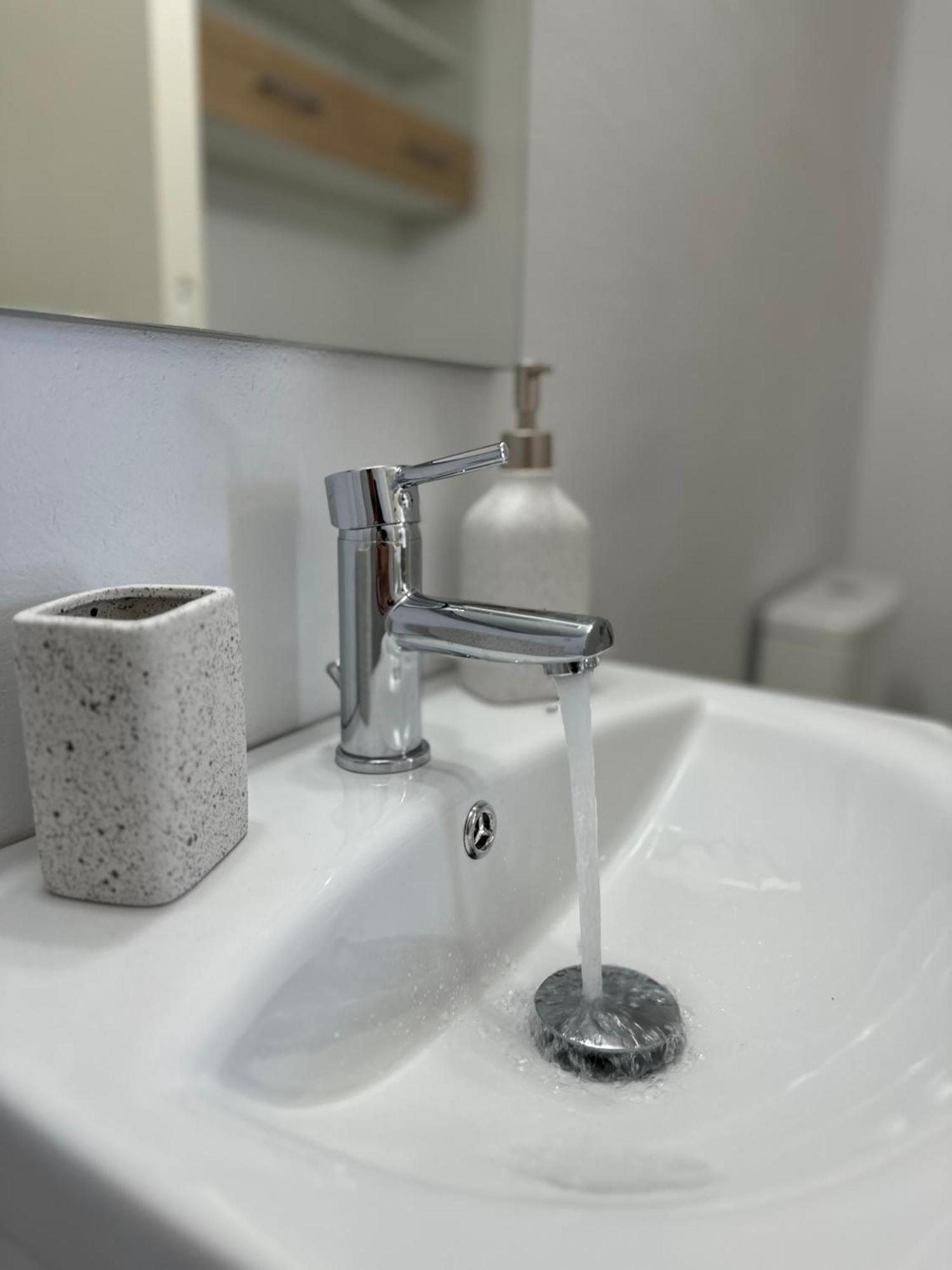 Airpoint Apartments Ártemida Kültér fotó